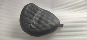 ONLY UPHOLSTERED SEAT FOR SHORT REAR FENDER HARLEY  SOFTAIL 13-17 BREAKOUT FXSB